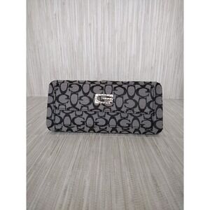 Guess‎ Walker Woman Grey Black Monogram Coin Front Compartment Metal Logo 6 CC